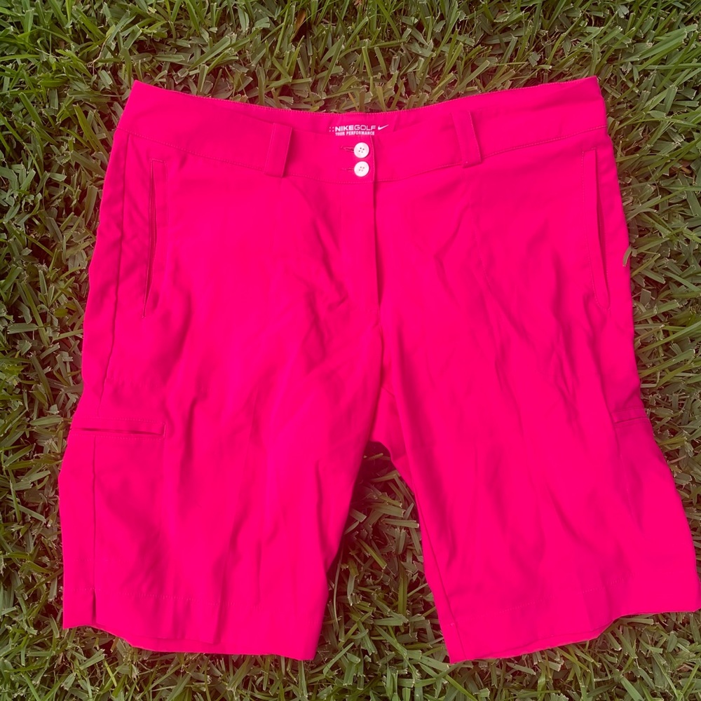 Women’s Nike Golf Shorts Sz 14